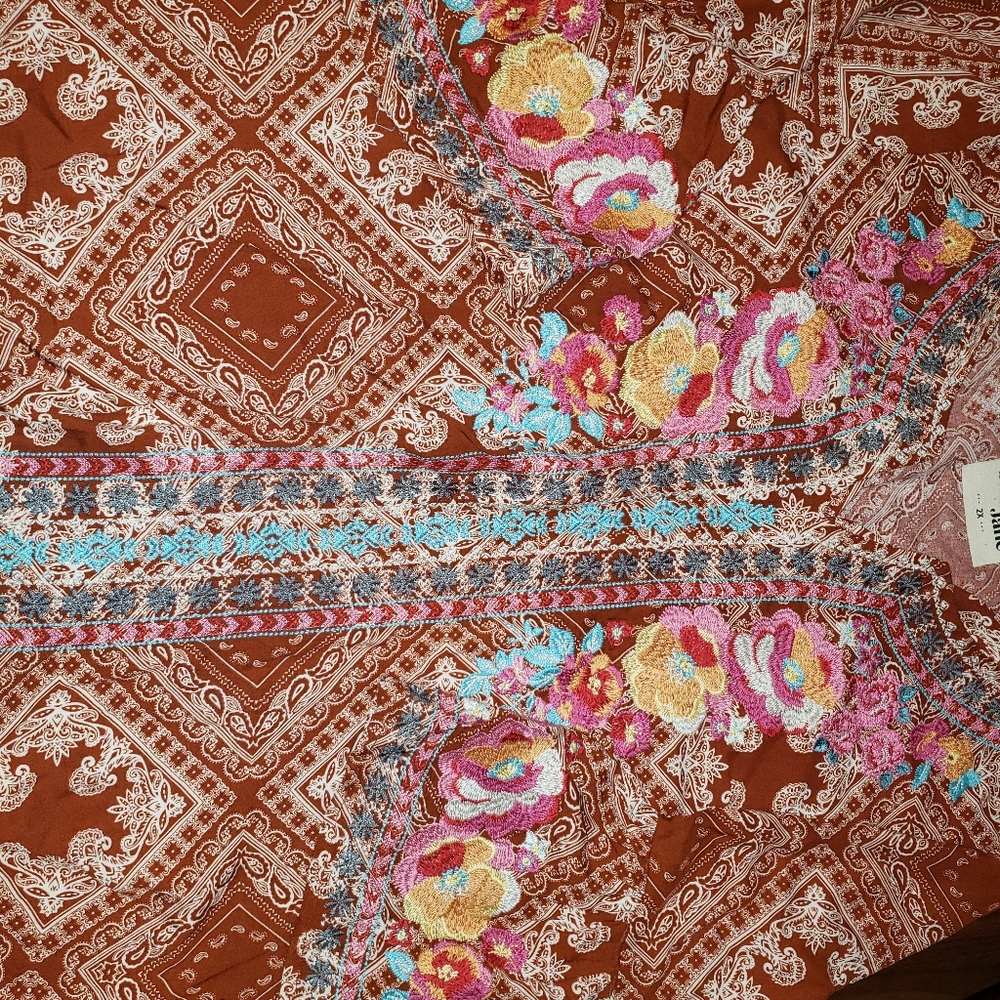 Savanna Jane Embroidered Tunic SZ 2X - Picture 2 of 4